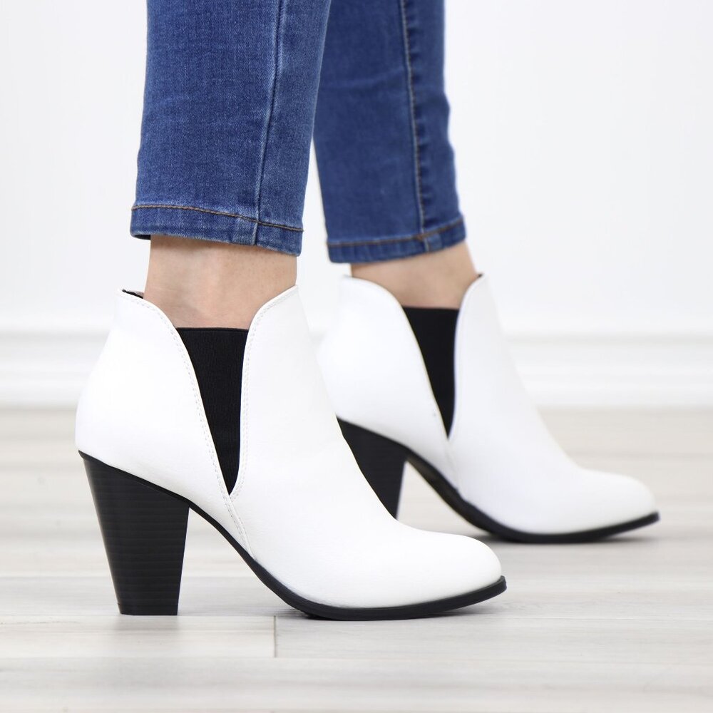 Chelsea Cone High Heel Ankle Boots White Synthetic Leather  Pointed Toe - Picture 4 of 12